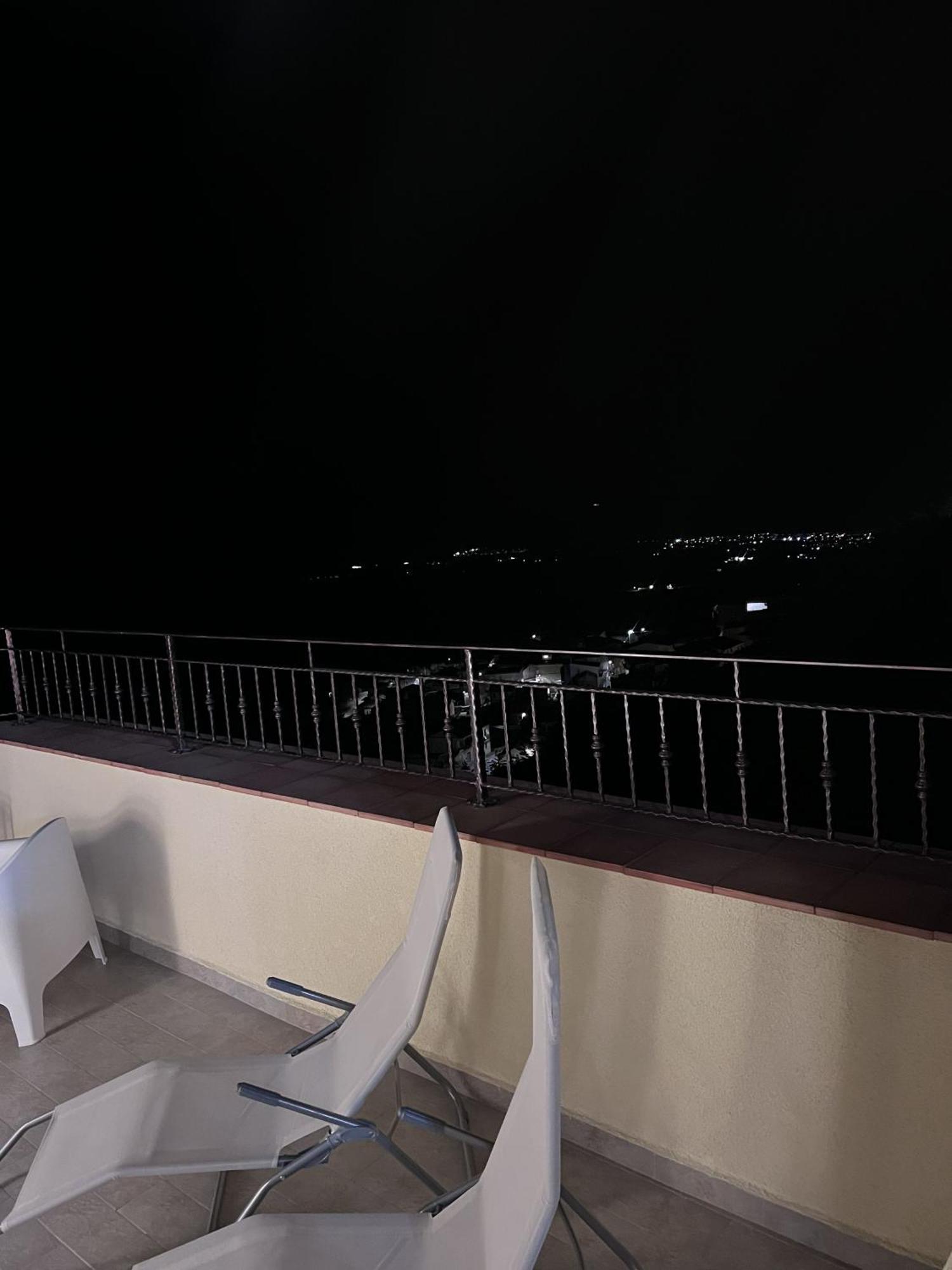 B&B San Nicodemo Ciro Exterior foto